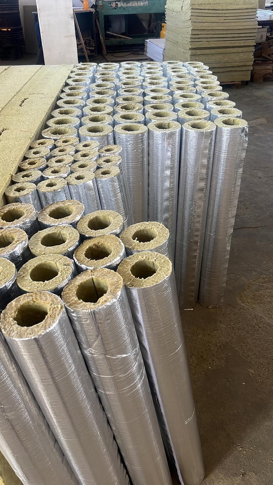 Cochilie din vată minerală bazaltică caserată cu folie de aluminiu